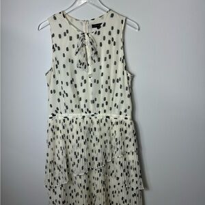 Banana Republic Pleated Dot-Print Dress, BLack and white 12 tall 1867